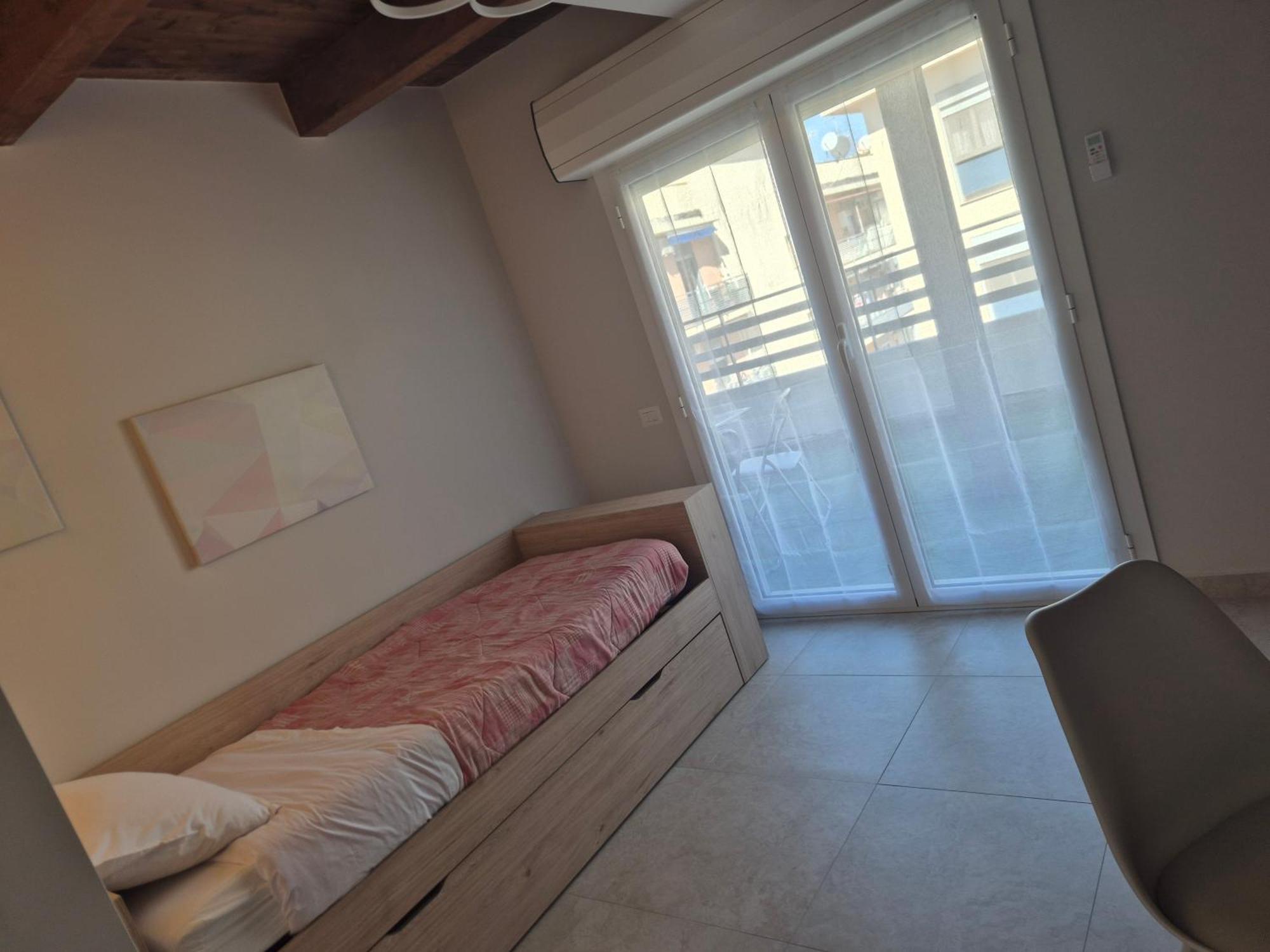 Attico Solaris Lägenhet Reggio di Calabria Exteriör bild