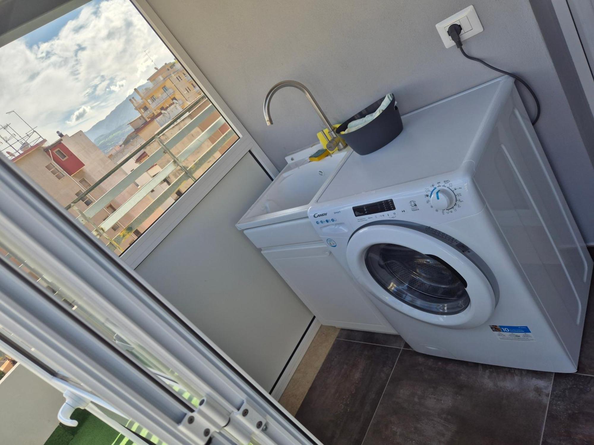 Attico Solaris Lägenhet Reggio di Calabria Exteriör bild